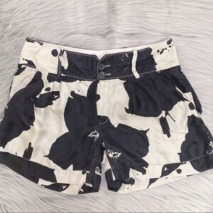 🚨 Club Monaco 100% Silk Shorts